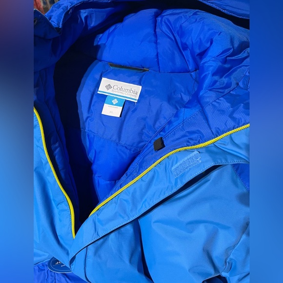 Boys Columbia Winter Jacket - Picture 5 of 5